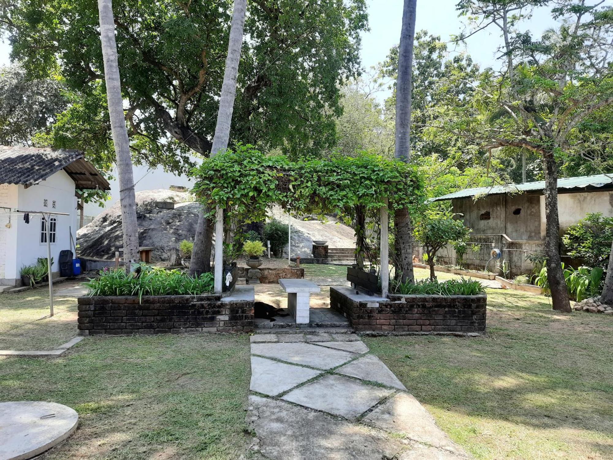 Selagala Resort Anuradhapura Luaran gambar